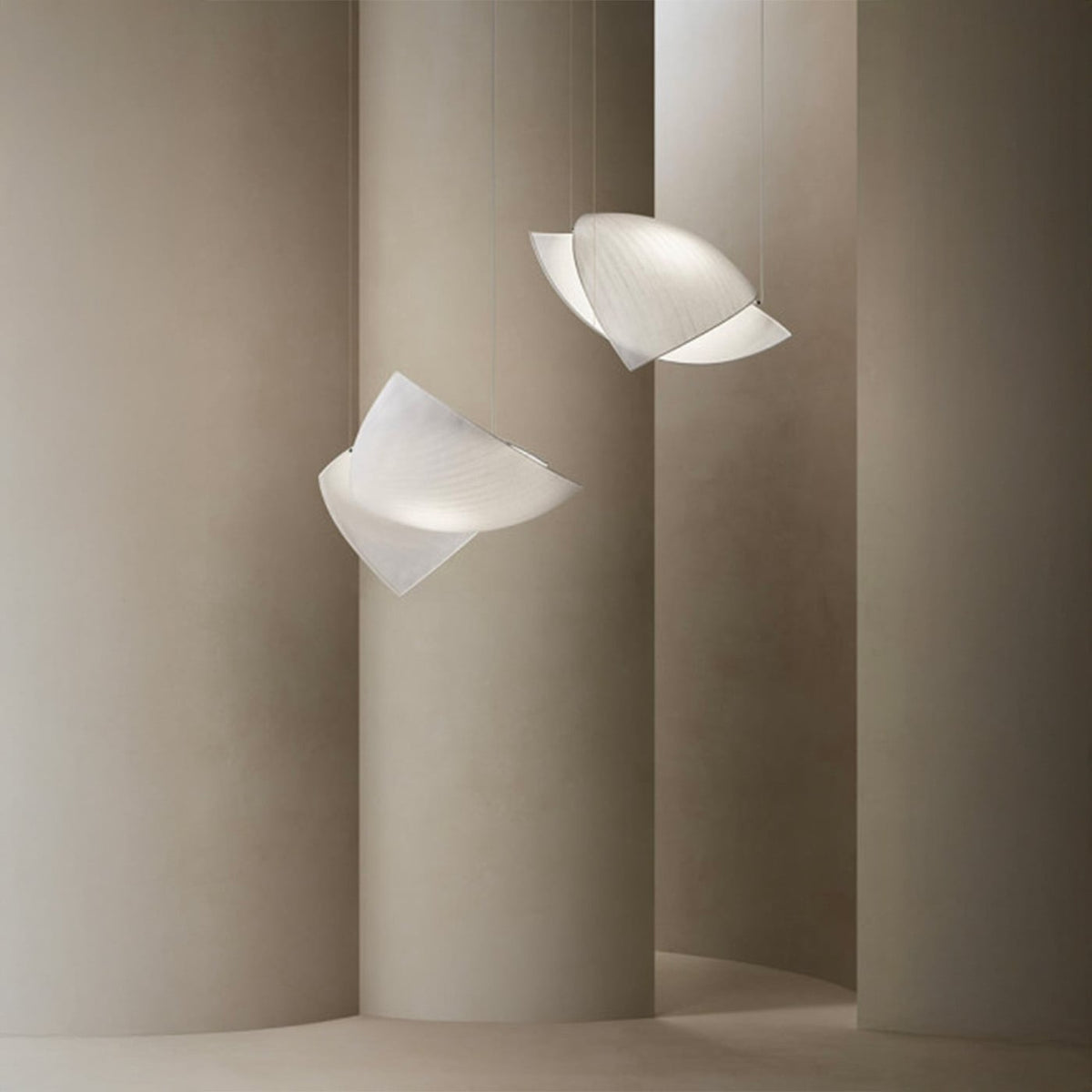 LedsC4 Voiles Plafoniera Sospensione