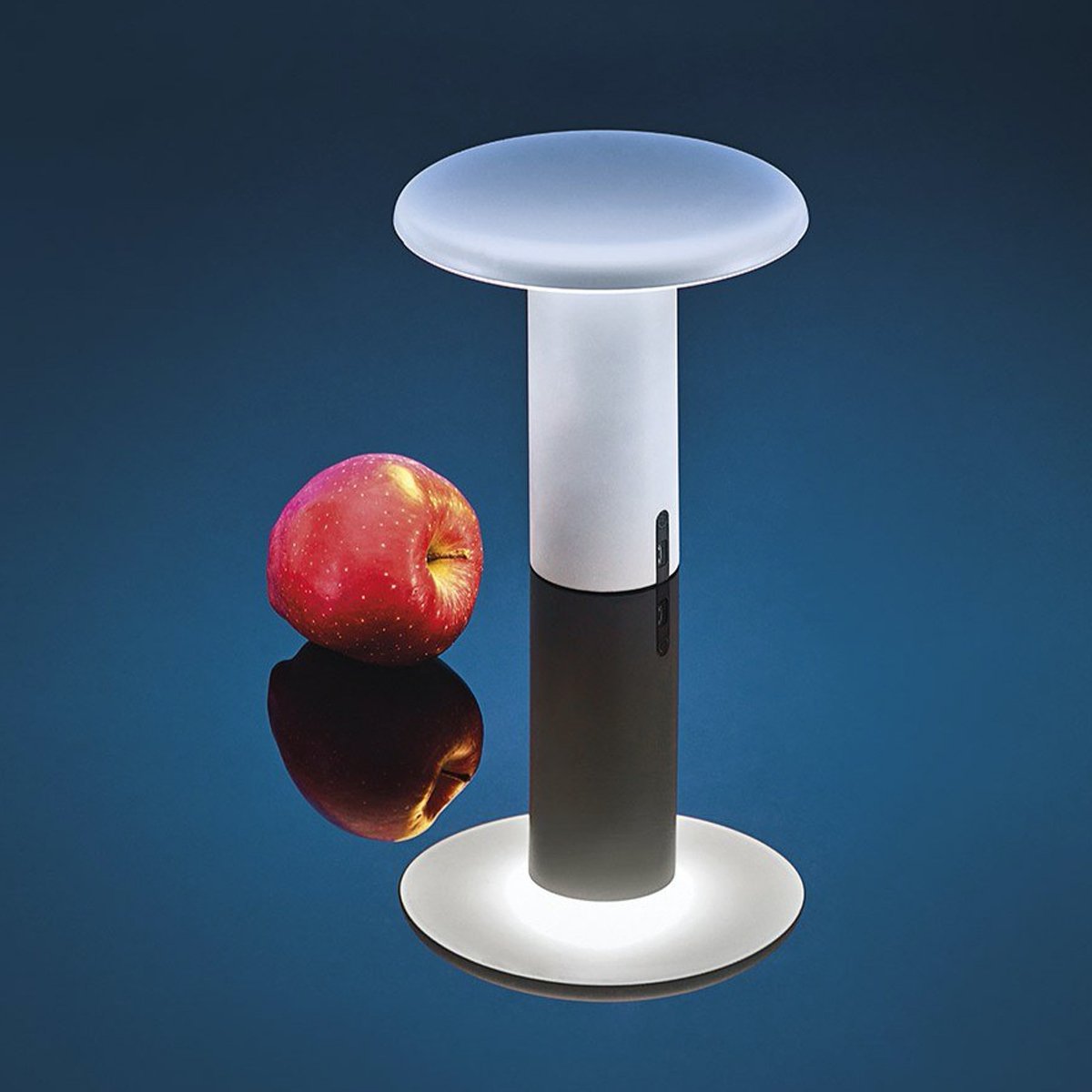 Artemide Takku Lampada ricaricabile