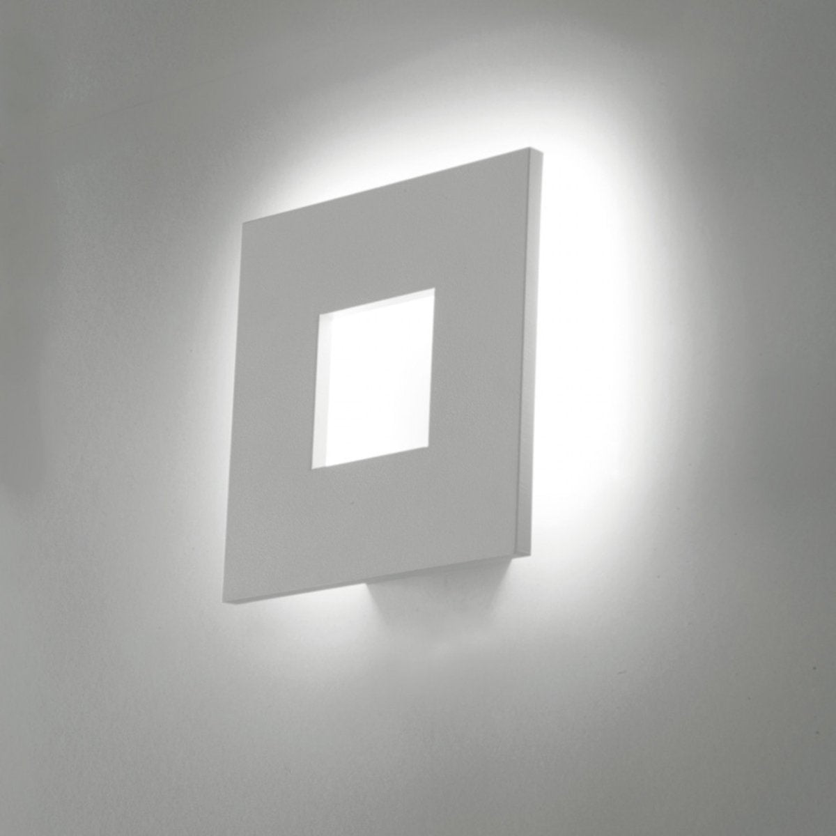 Cattaneo Square Applique
