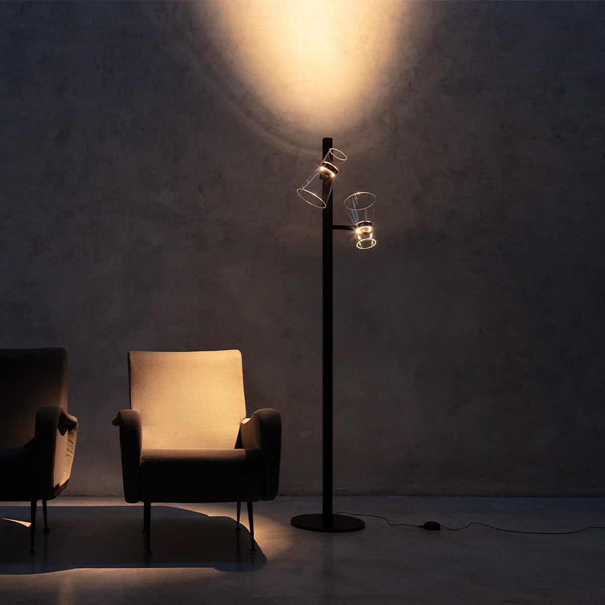 Flos Nocturne Cone Piantana