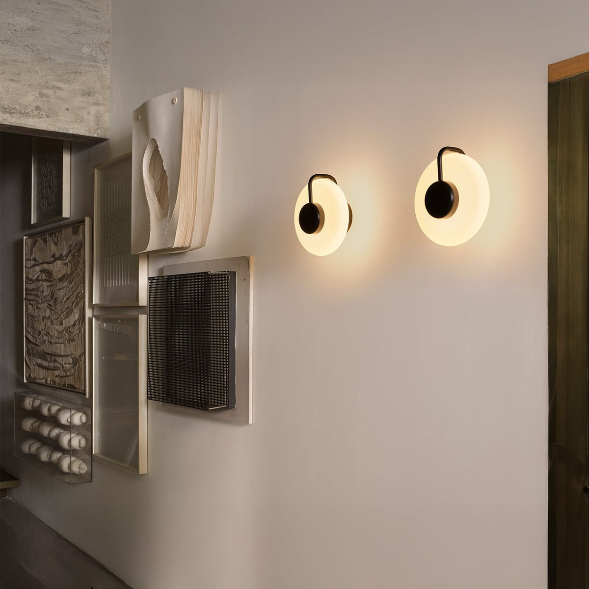KDLN Tratto Wall