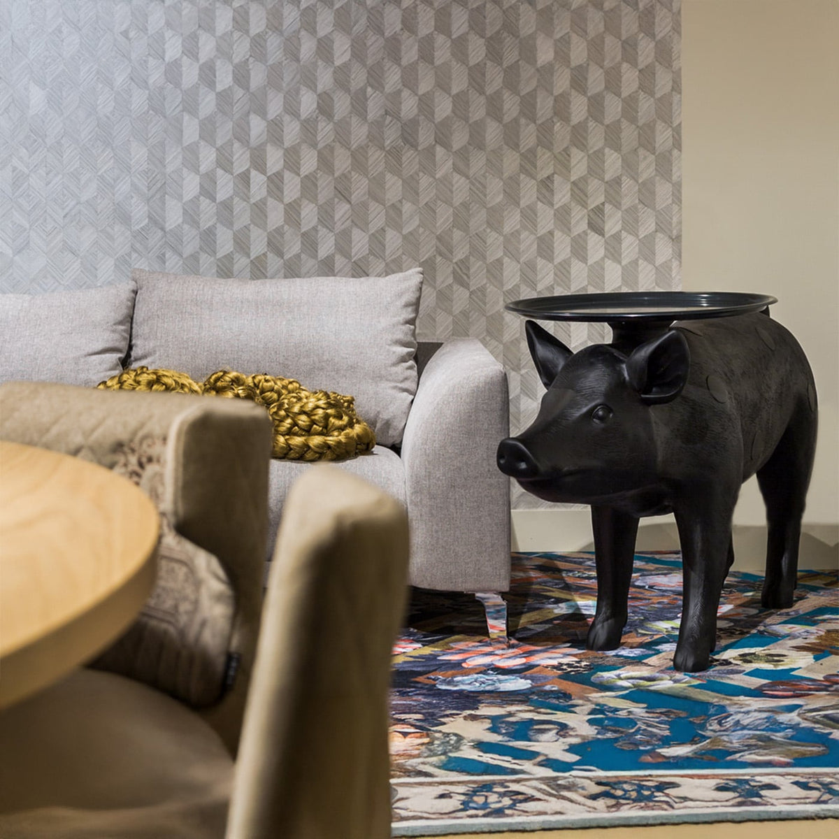 Moooi Pig Table