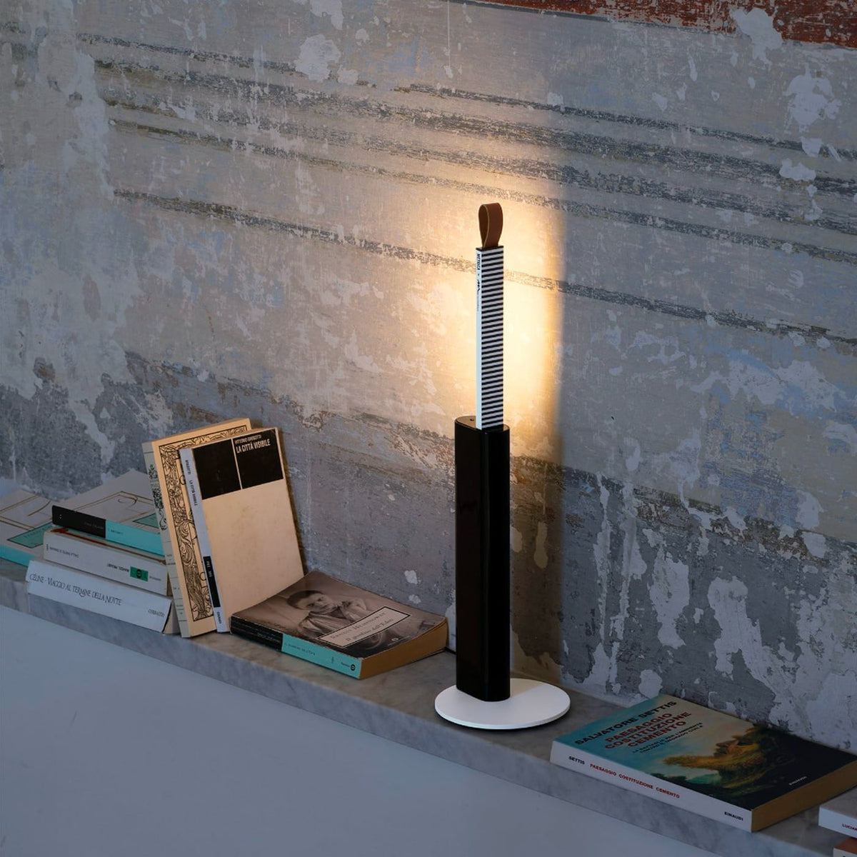 Martinelli Luce Metrica Lampada da tavolo