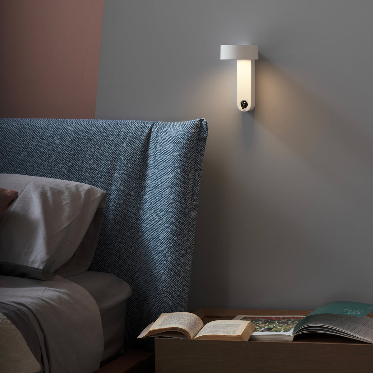 Martinelli Luce Toggle Applique