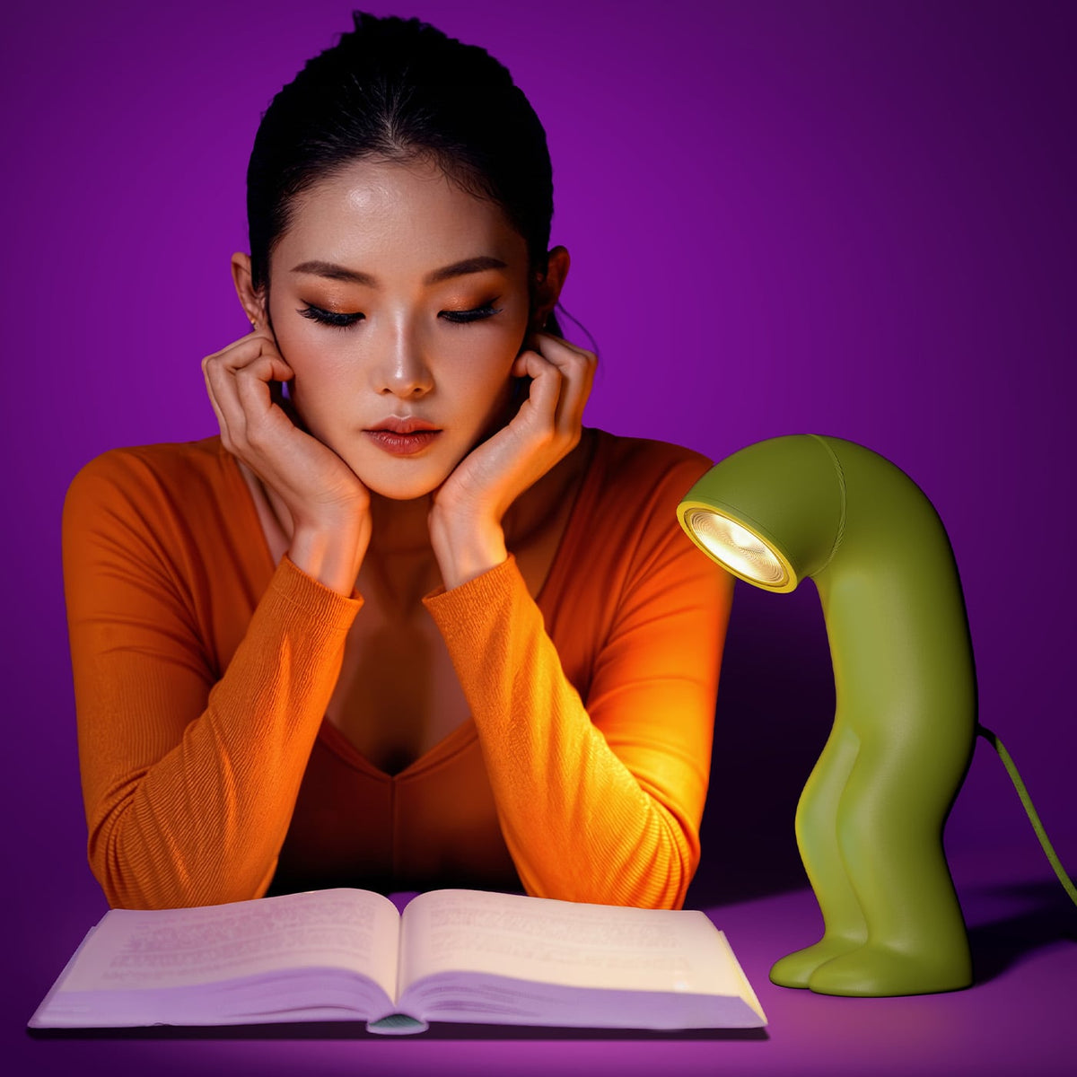 Qeeboo Hoodie Lamp