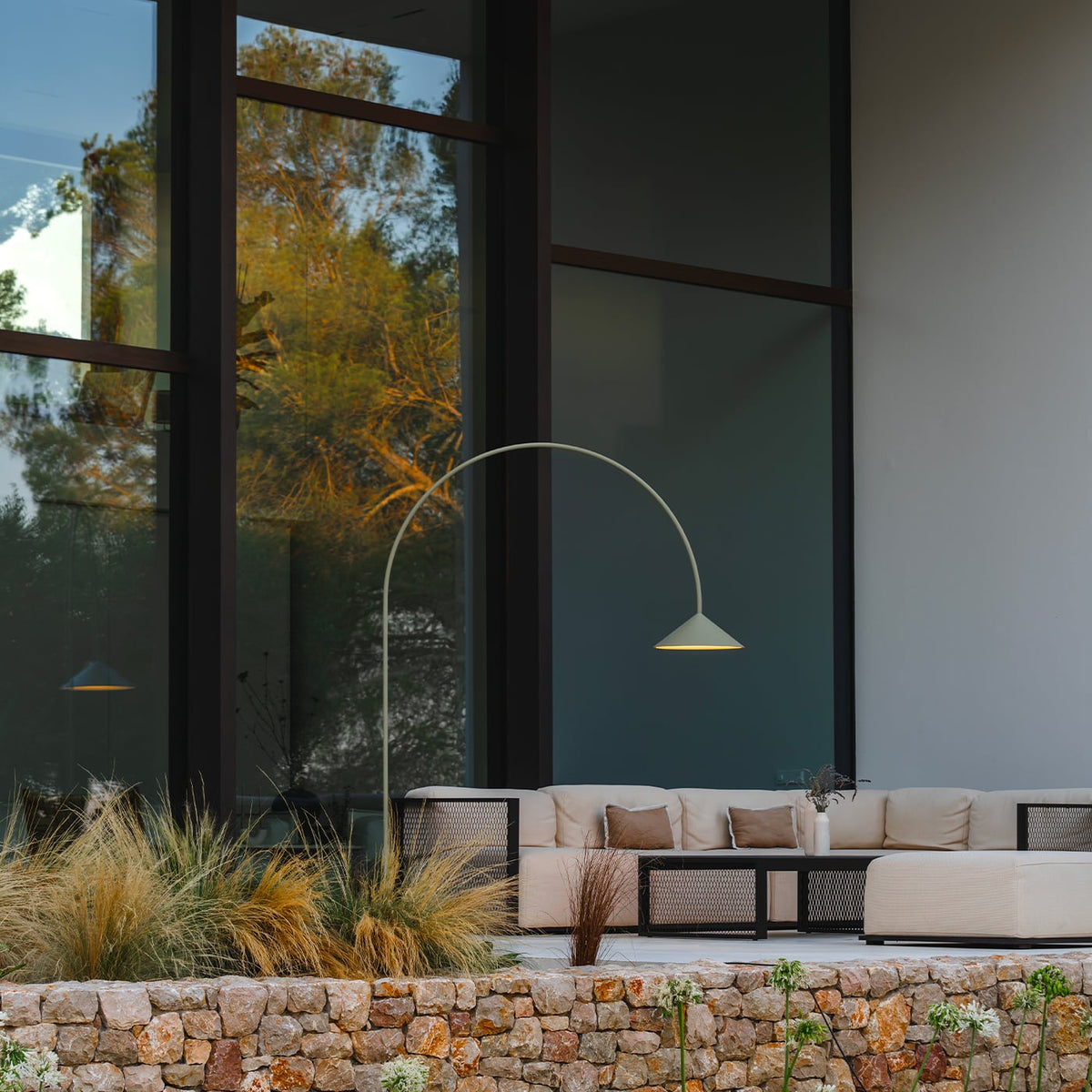Vibia Out Piantana Outdoor