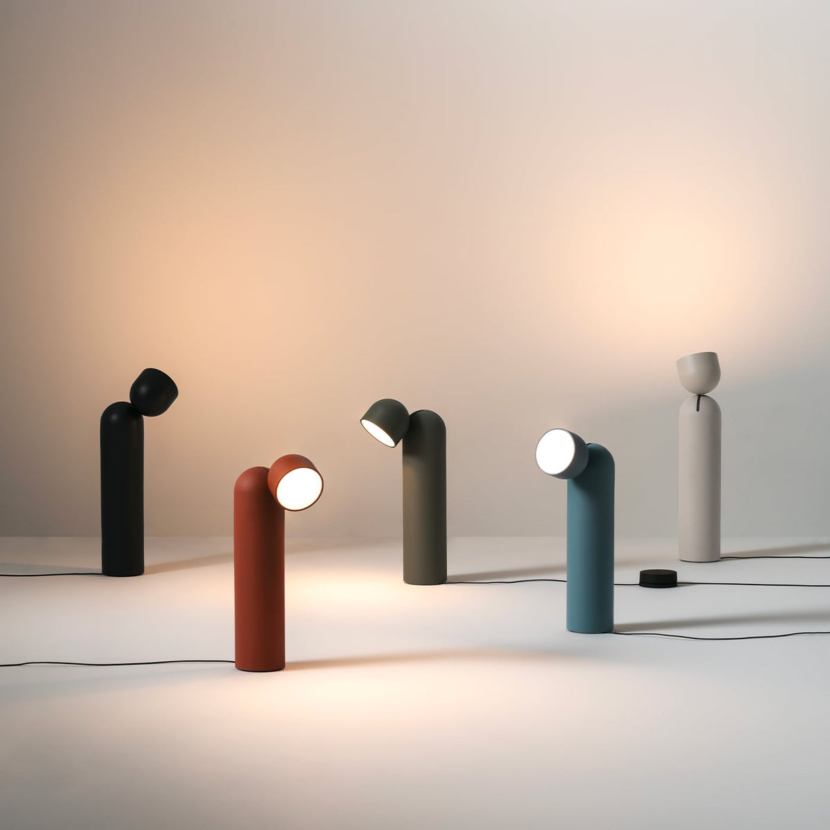 Vibia Plusminus Solo Piantana